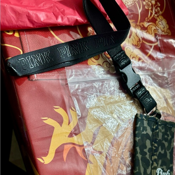 Land yard - Picture 2 of 4